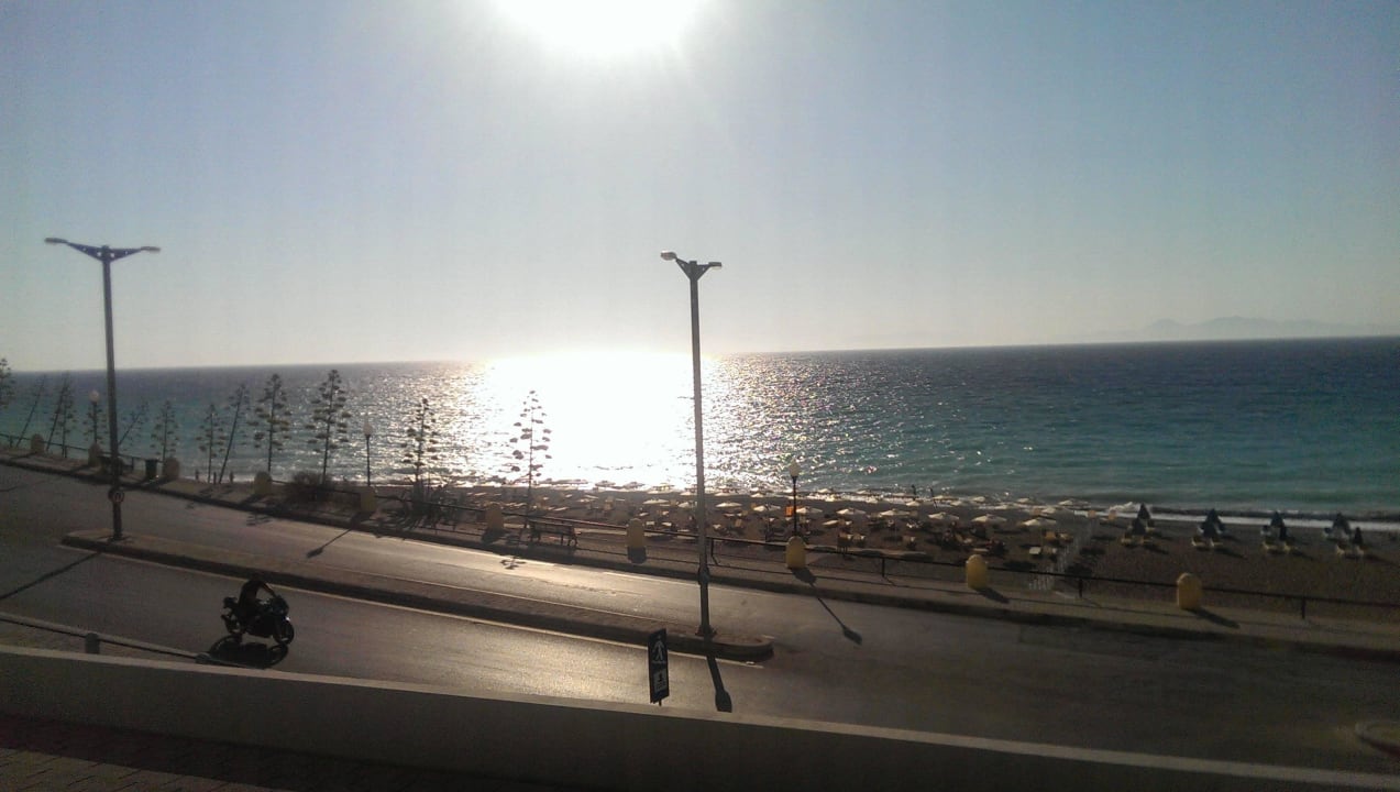Blick am Abend vom Zimmer. Rhodos Horizon Resort