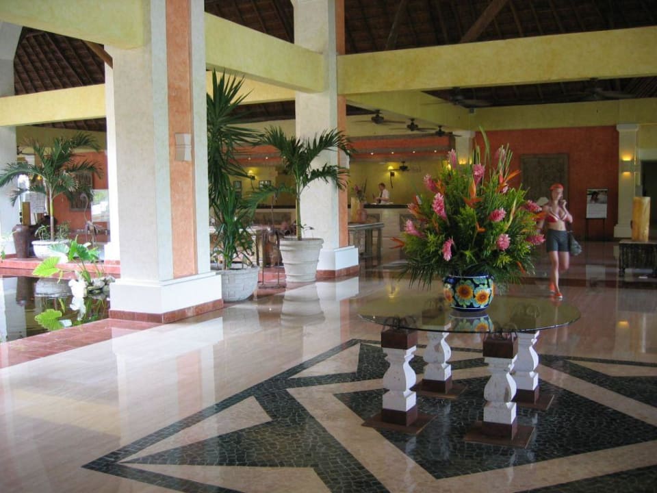 Kantenah Lobby Grand Palladium Kantenah Resort & Spa