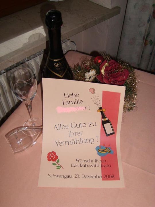 Begrüßung im Zimmer Hotel Das Rübezahl