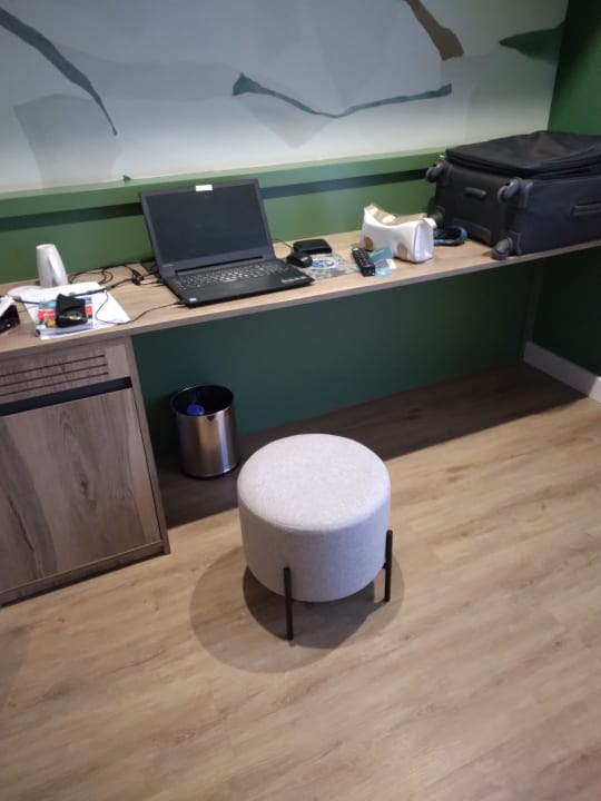 Zimmer Occidental Roca Negra