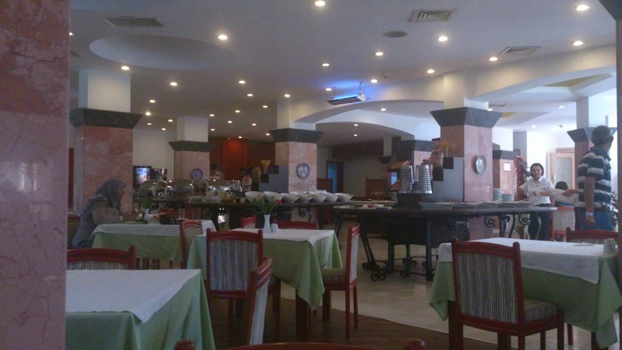 Restaurant Asteria Collection Side