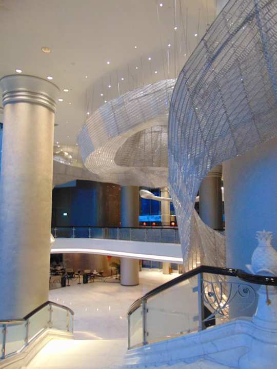 Lobby Harbour Grand Kowloon