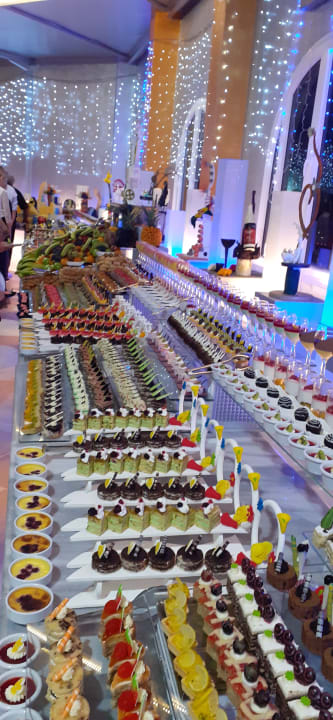 Gastro Serenity Alpha Beach