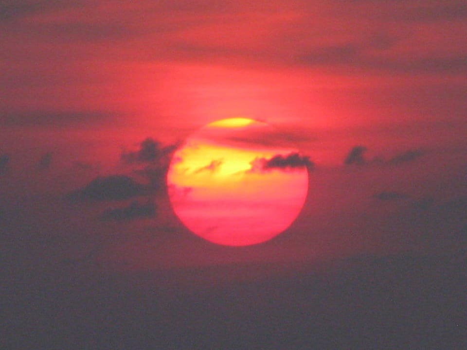 Und wieder ein toller Untergang Sun Siyam Olhuveli