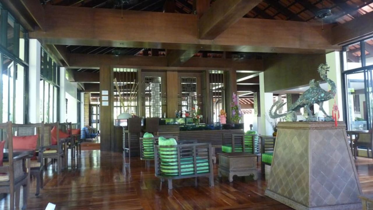 Lobby The Briza Beach Resort Khaolak