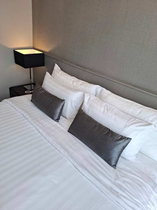 Zimmer Altera Hotel and Residence