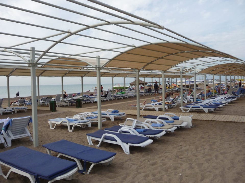 Strandliegen Saturn Palace Resort Hotel
