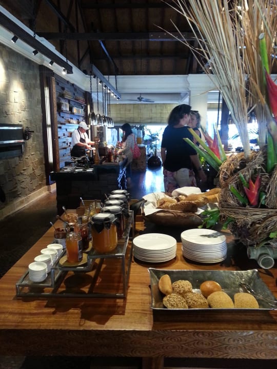 Frühstück in einem der Frühstückrestaurants Grand Hyatt Bali