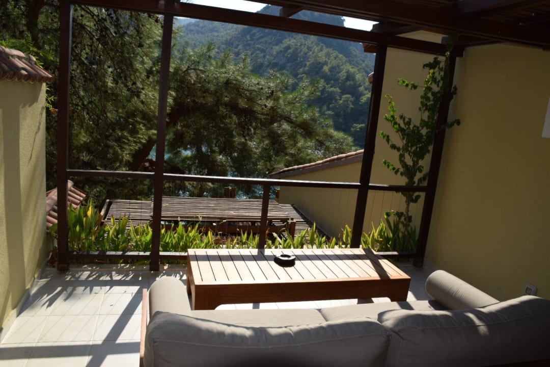 Balkon Hillside Beach Club