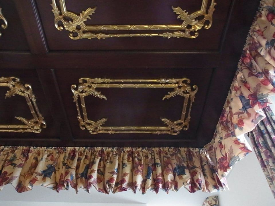 Blick zum Betthimmel King's Hotel Center