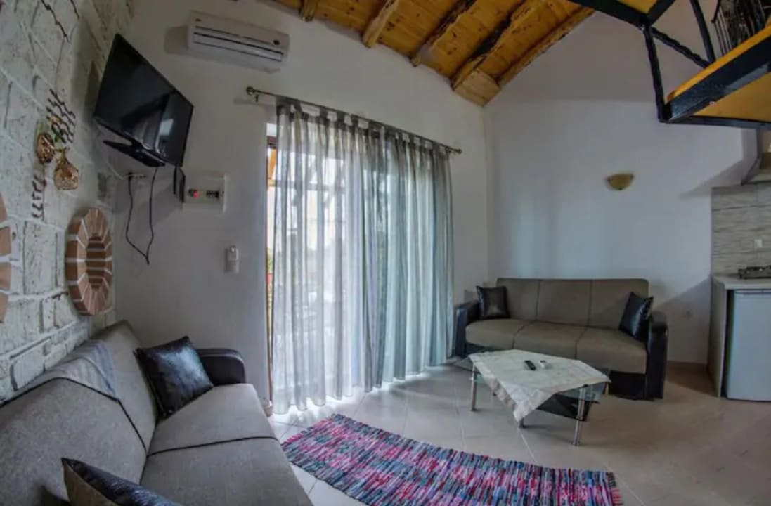 Zimmer Theano Apartments