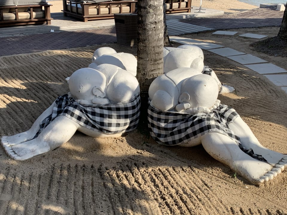 Sonstiges Puri Santrian