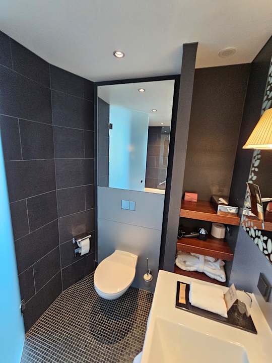 Zimmer Mövenpick Hotel Stuttgart Airport