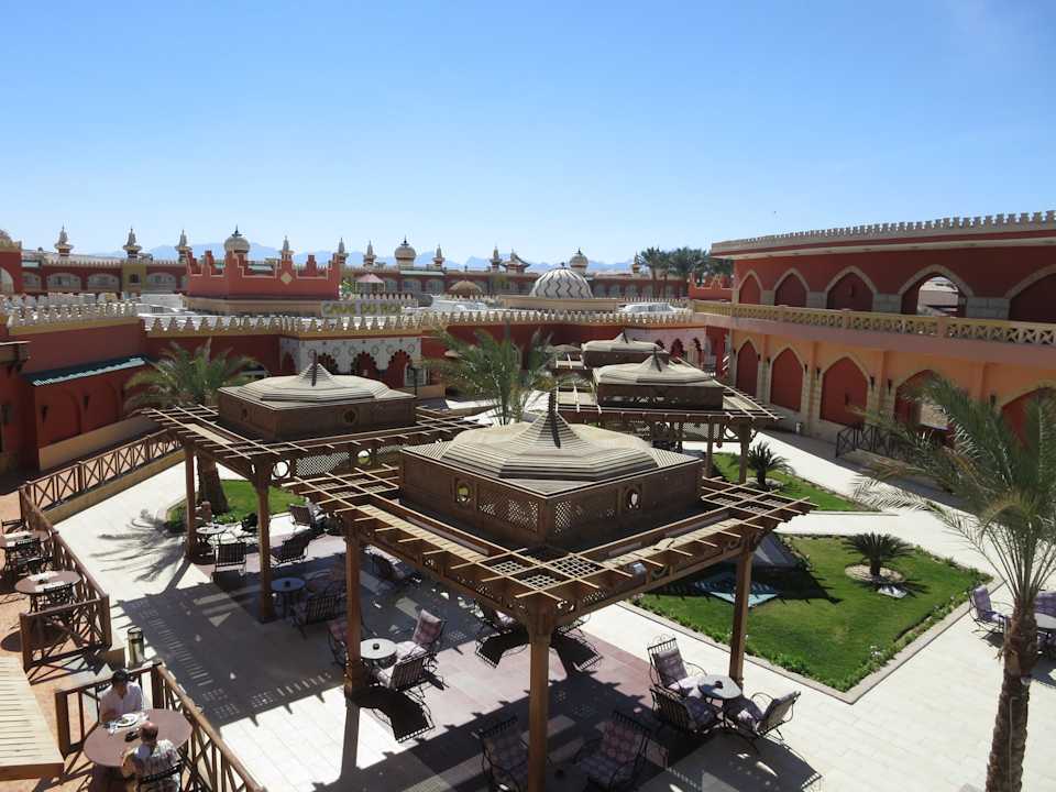Вид с балкона Pickalbatros Alf Leila Wa Leila Resort - Neverland Hurghada