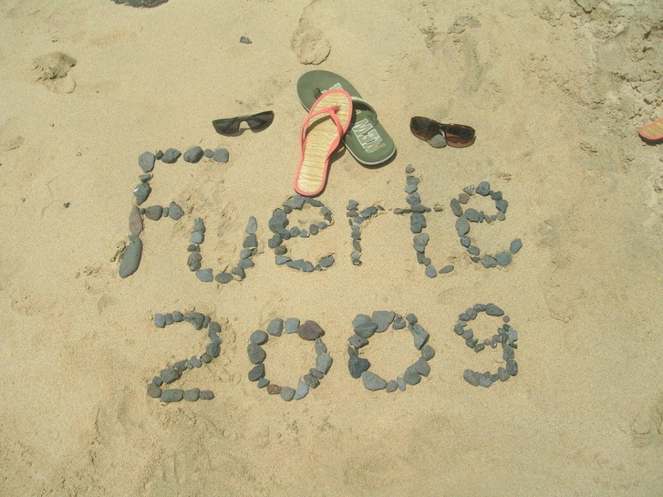 Am Strand vor dem Hotel SBH Club Paraiso Playa