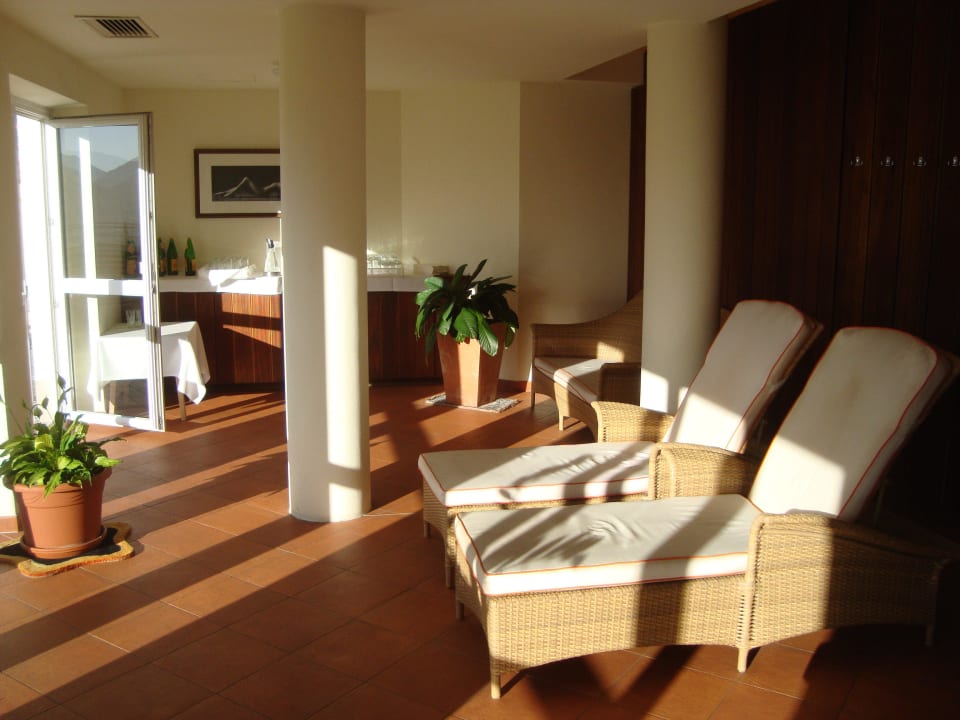 Liegen im Saunabereich Hotel Zinnkrügl