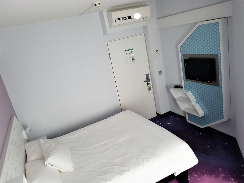 Zimmer B&B Hotel Bremen-Altstadt