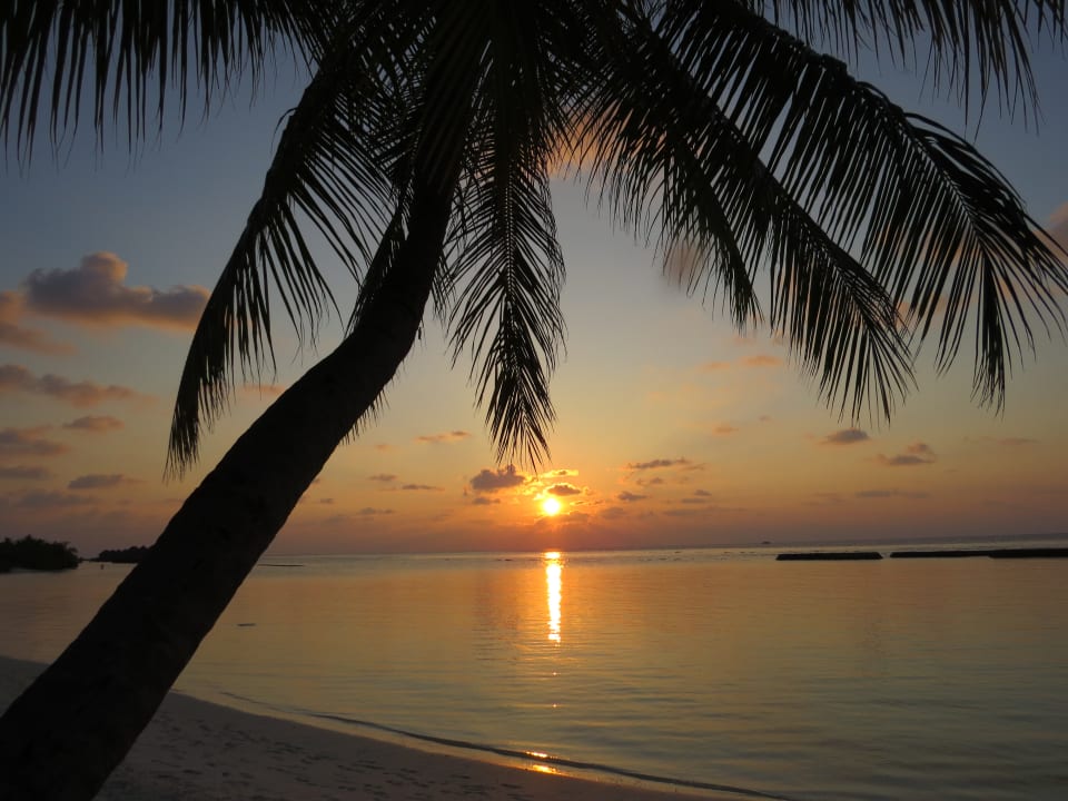 Strand Kuredu Island Resort & Spa
