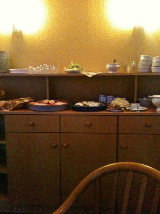 Noch vollständig Frühstück Pension Zum alten Schweden