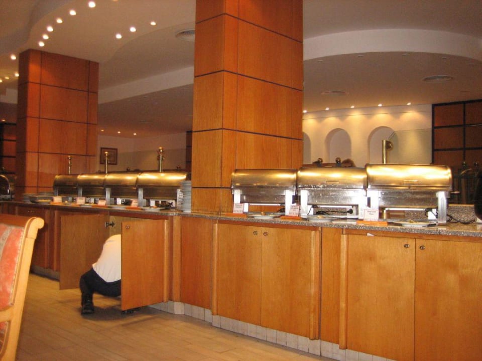 Buffet im Restaurant Palm Beach Resort