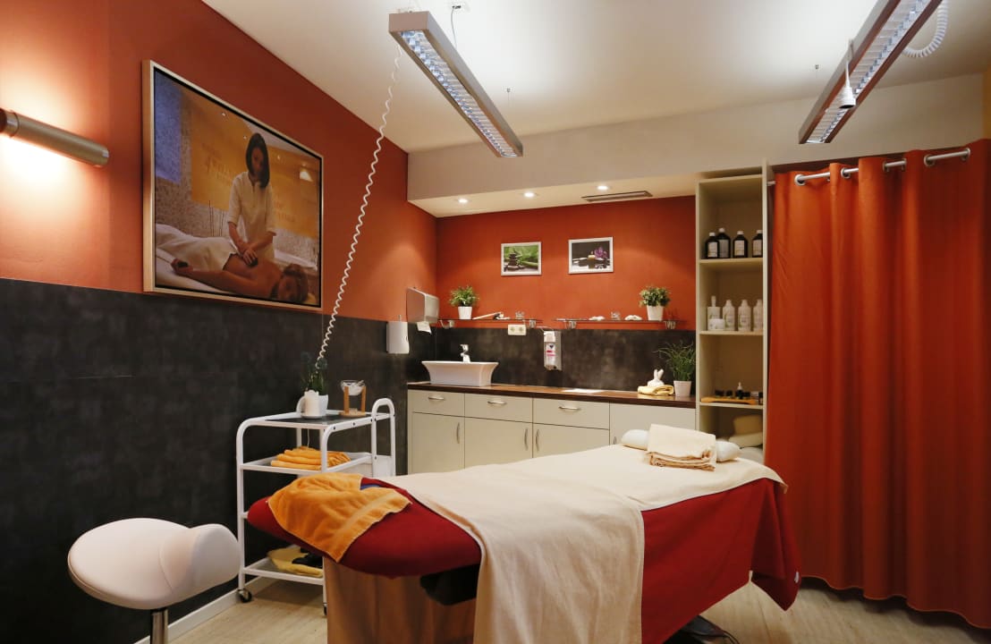 Sport & Freizeit Konsumhotel am Park