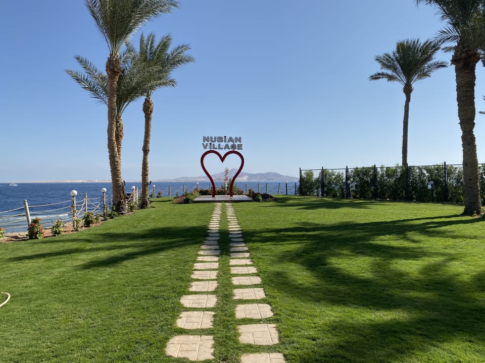 Gartenanlage Hotel Nubian Village