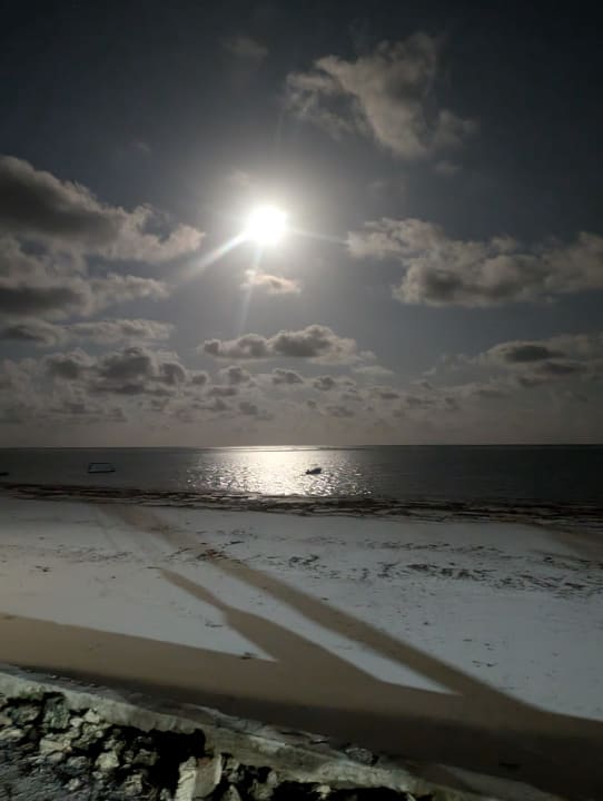 Strand Diani Sea Resort