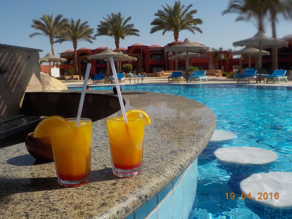 Cocktail Florida in der Poolbar einfach nur lecker Swisstouch Oriental Resort Marsa Alam