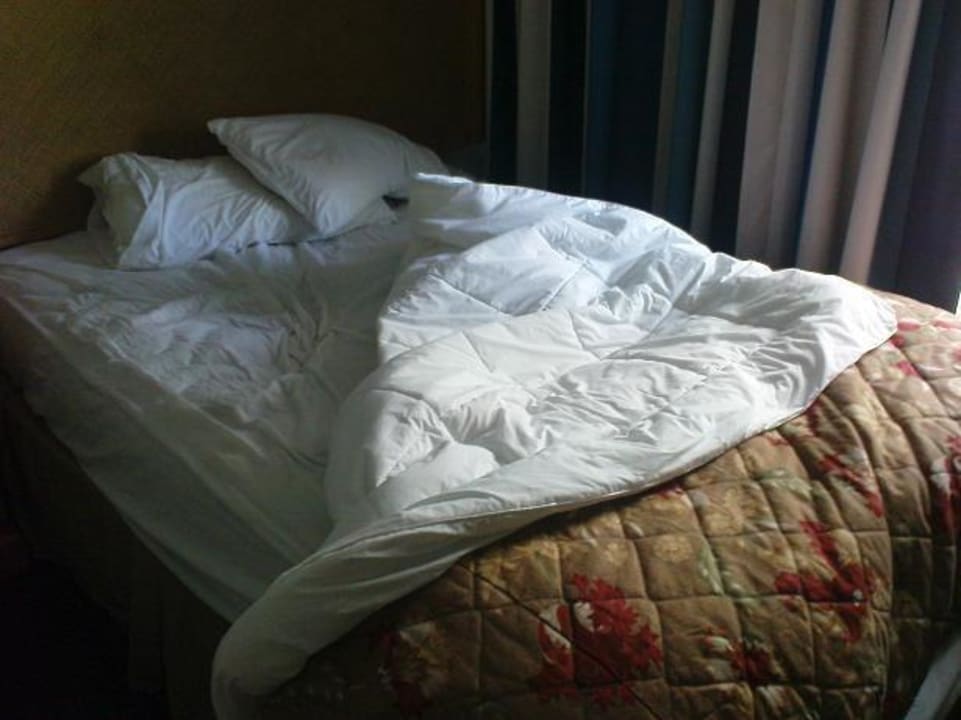 Zustand Zimmer beim Check in Hotel Avalon Waterfront Inns