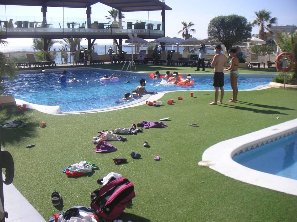 Freibadathmosphäre mit Fotoshooting Hotel-Apartamentos Blau Parc