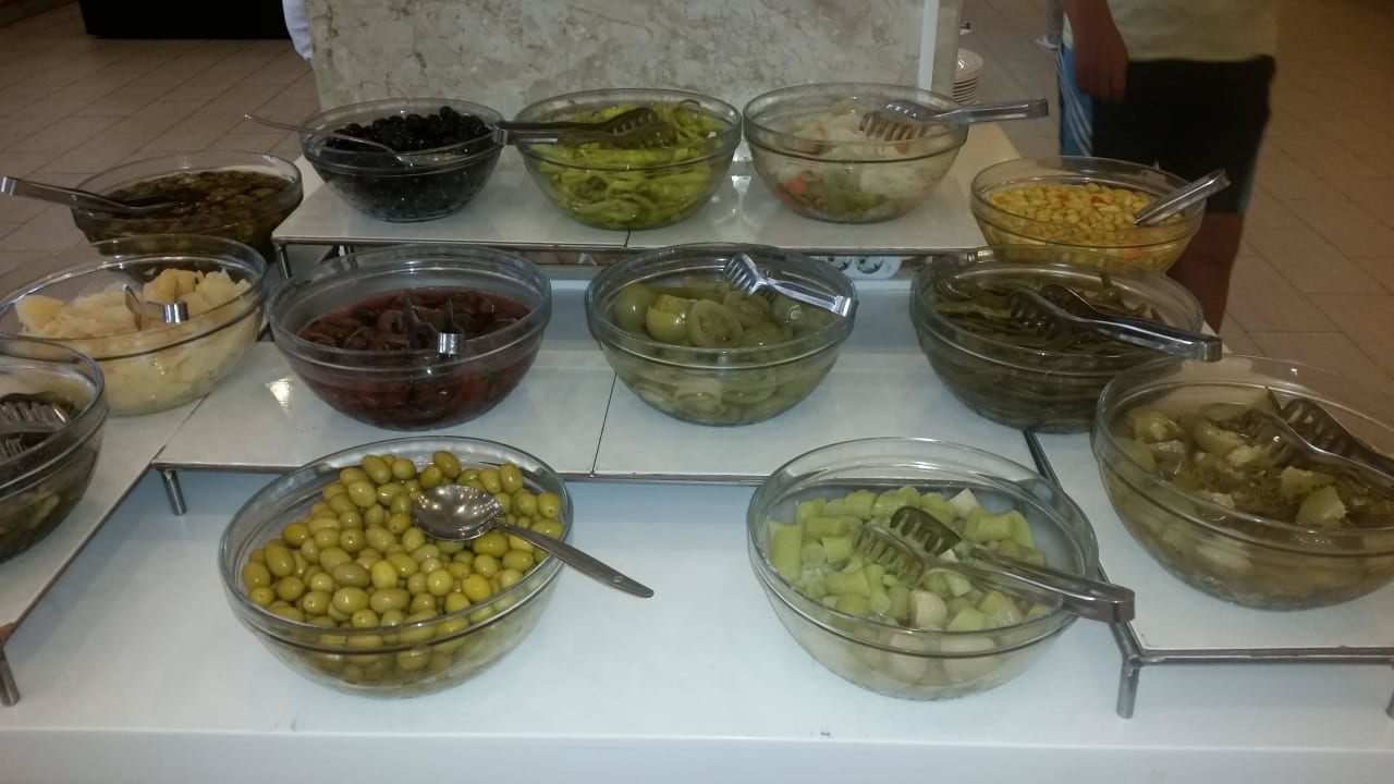 Mittagessen  Asteria Collection Side