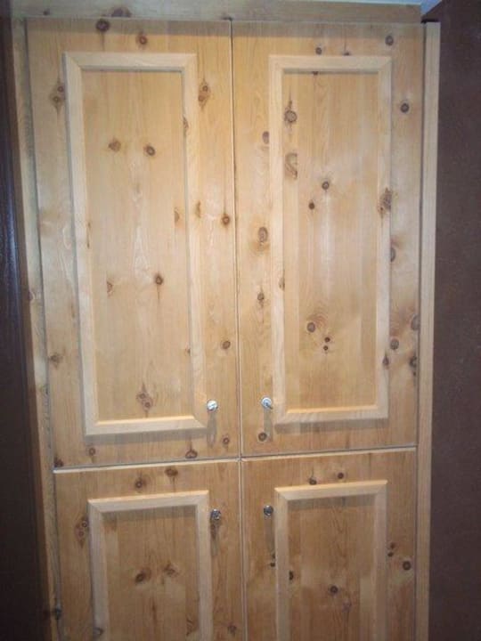 Renovierter Zugangsbereich zur "Almsauna" Alphotel Tyrol