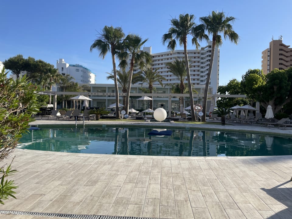 Pool BG Hotel Caballero
