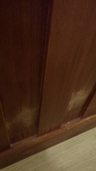 Schimmel im Schlafzimmer Seaview Khao Lak Resort