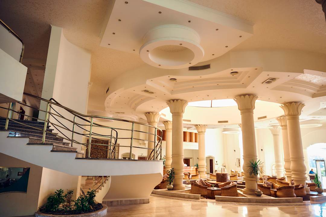 Lobby Coral Hills Resorts & SPA