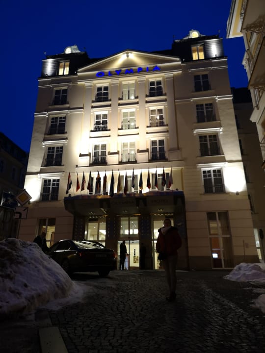 Außenansicht Hotel Olympia