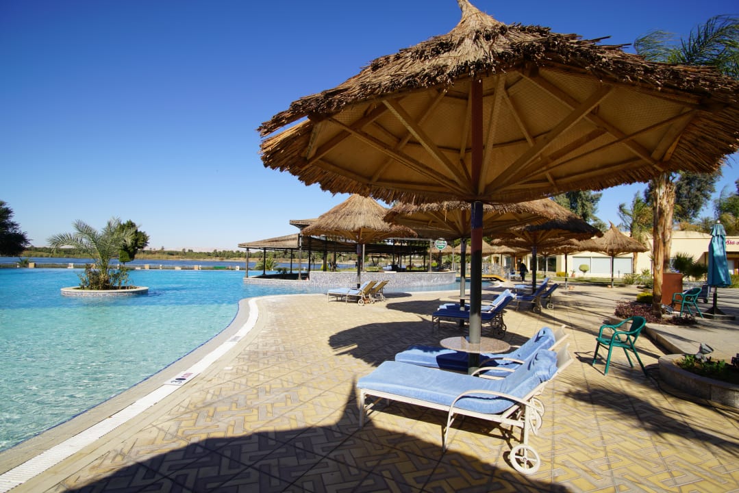 Pool Jolie Ville Kings Island Luxor