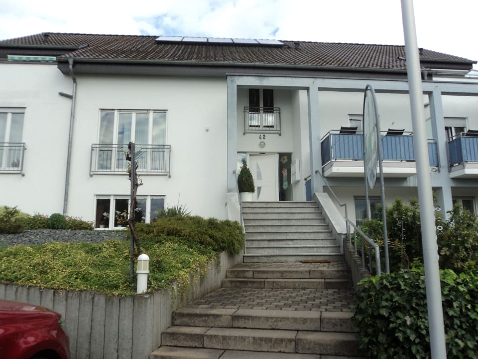 Außenansicht Gästehaus & Weingut Artur und Beate Korz