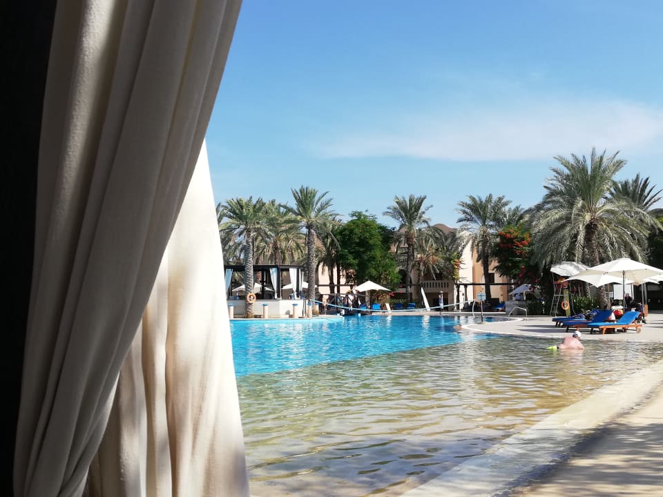 Pool Miramar Al Aqah Beach Resort