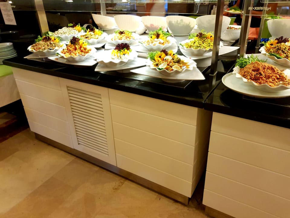 Gastro Serenis Hotel