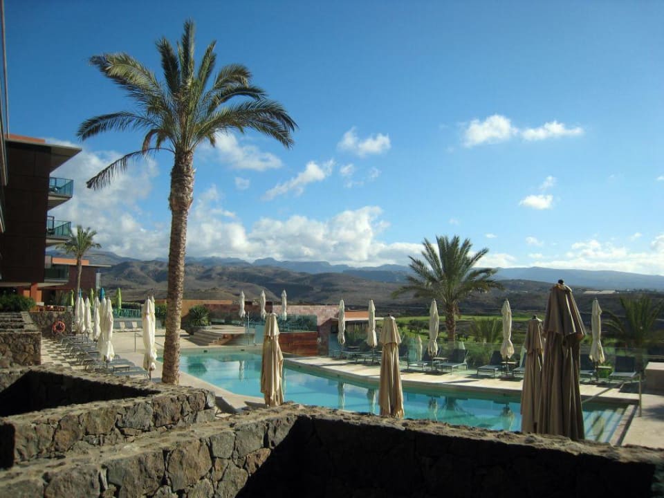 Terrassenausblick Salobre Hotel Resort & Serenity