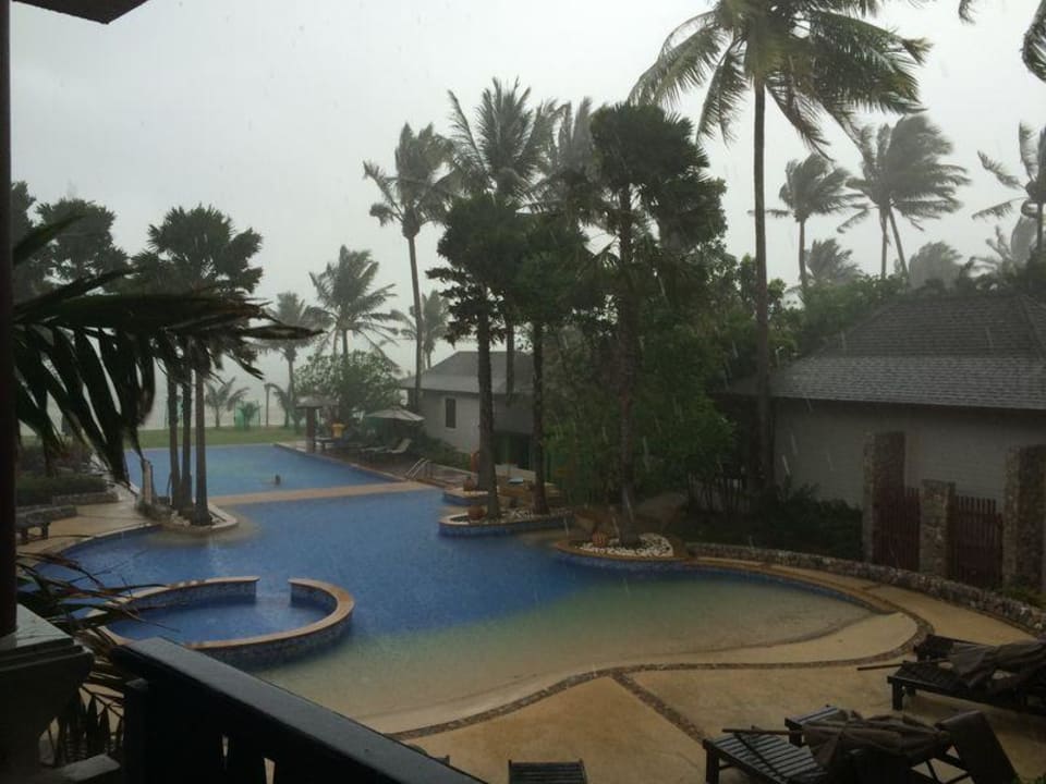 Regenwetter La Flora Khao Lak