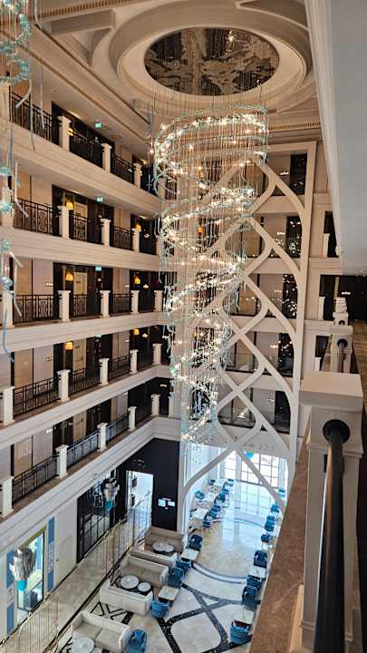 Lobby Serenity Queen Hotel