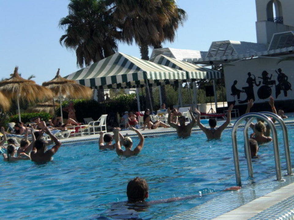 Animationsprogramm am Pool Hotel Sunnydays L'Albatros/Albatros