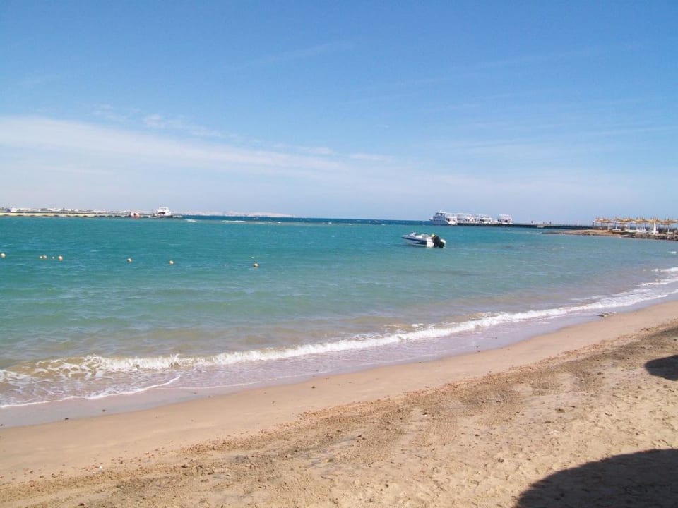 Schöner sauberer Strand Pickalbatros Alf Leila Wa Leila Resort - Neverland Hurghada