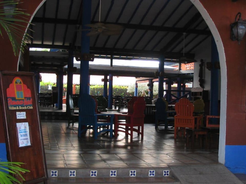 Lobbybar und Restaurant Hotel Flamenco Villas / Beach Club