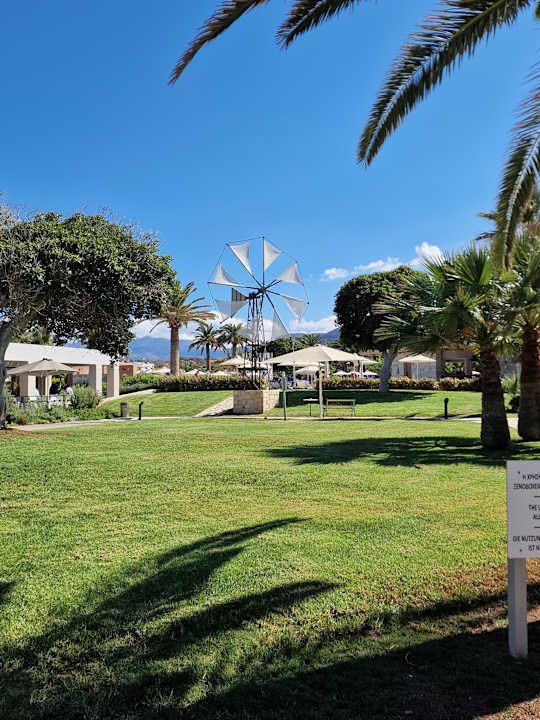 Gartenanlage Anissa Beach & Village