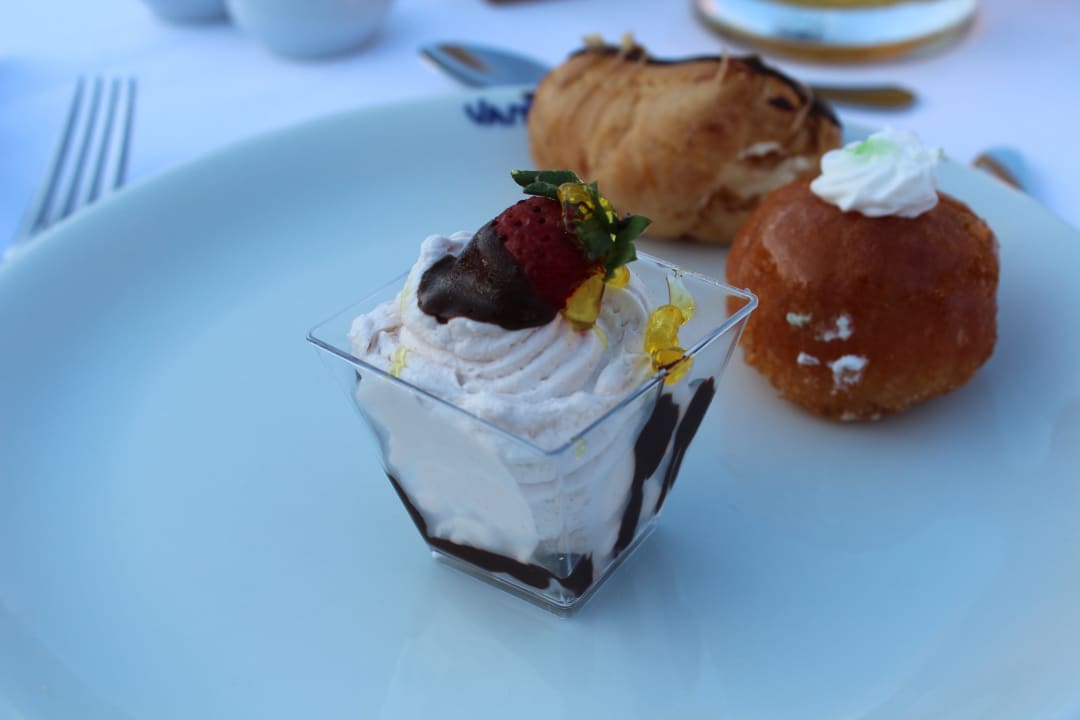 Nachtisch Vantaris Luxury Beach Resort