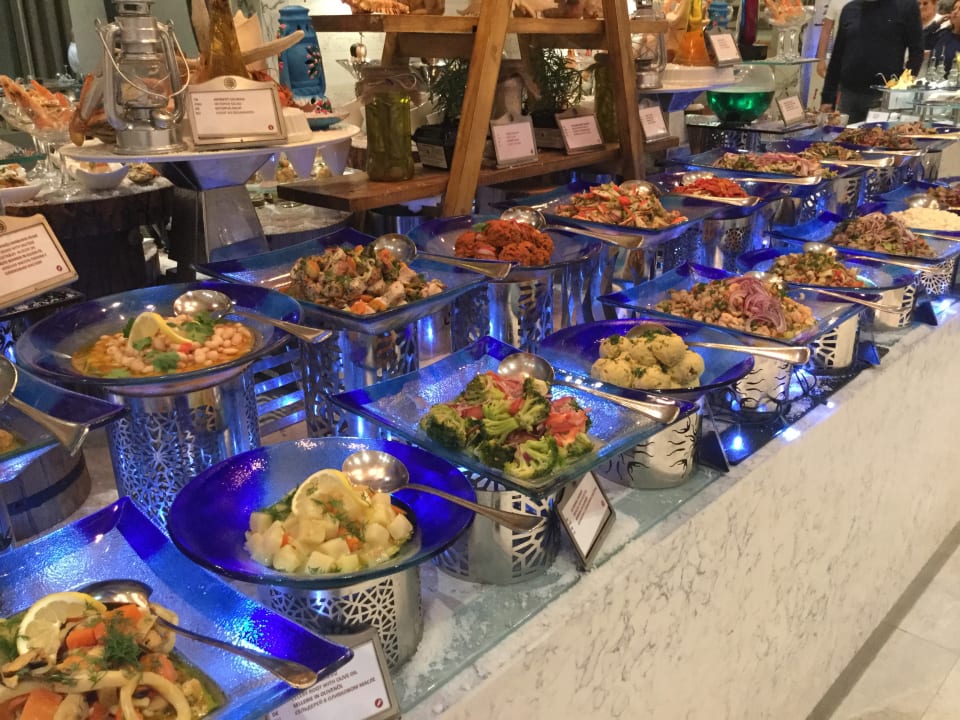 Gastro Acanthus Cennet Barut Collection