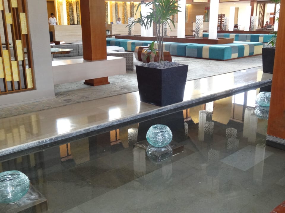 Lobby Courtyard by Marriott Bali Nusa Dua